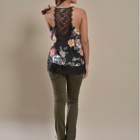 Tops - Picture 3 of 3